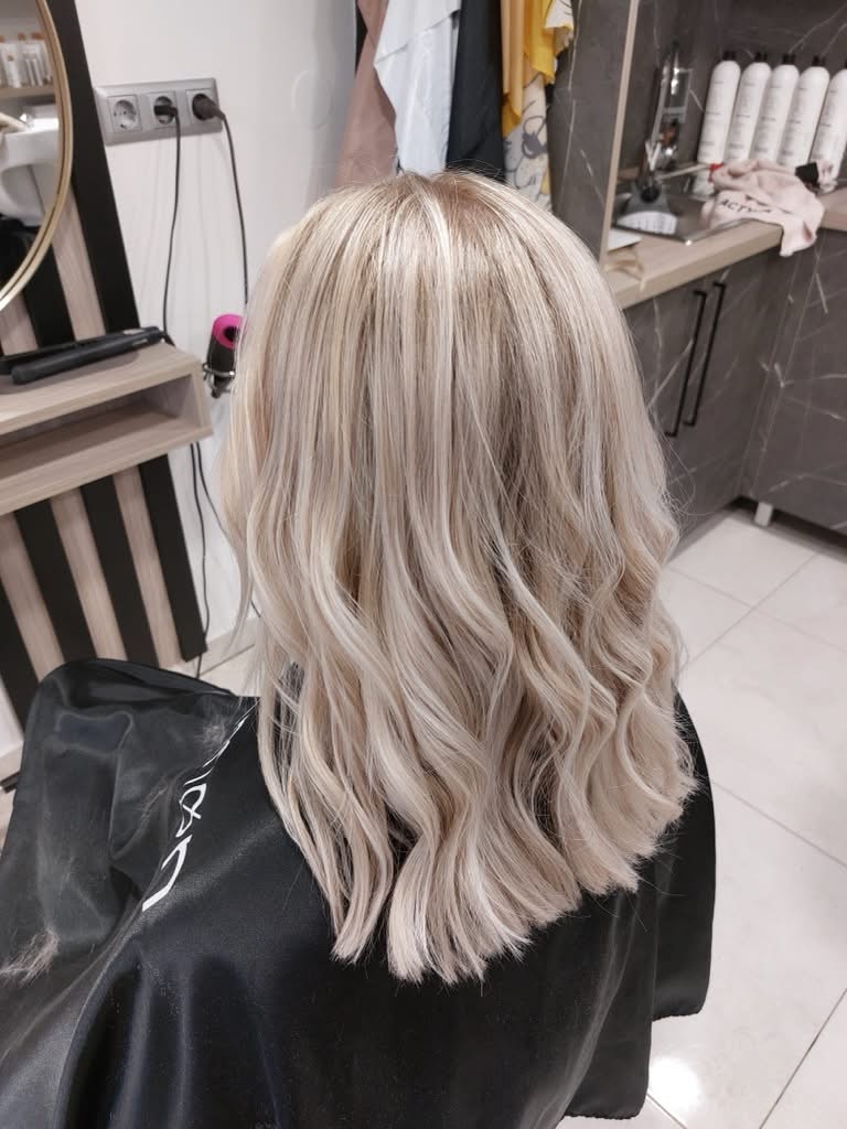 Blond & balayage