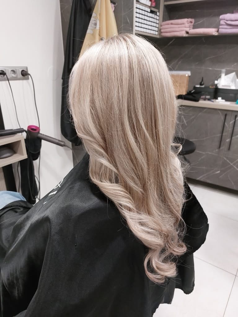 Blond & balayage